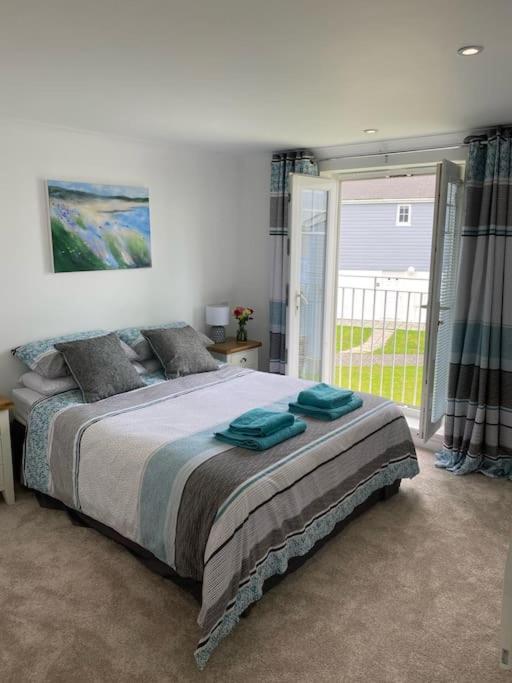 Surf'S Up! Perfect Base For Holidays Or Work In Cornwall St Columb Major Exterior foto